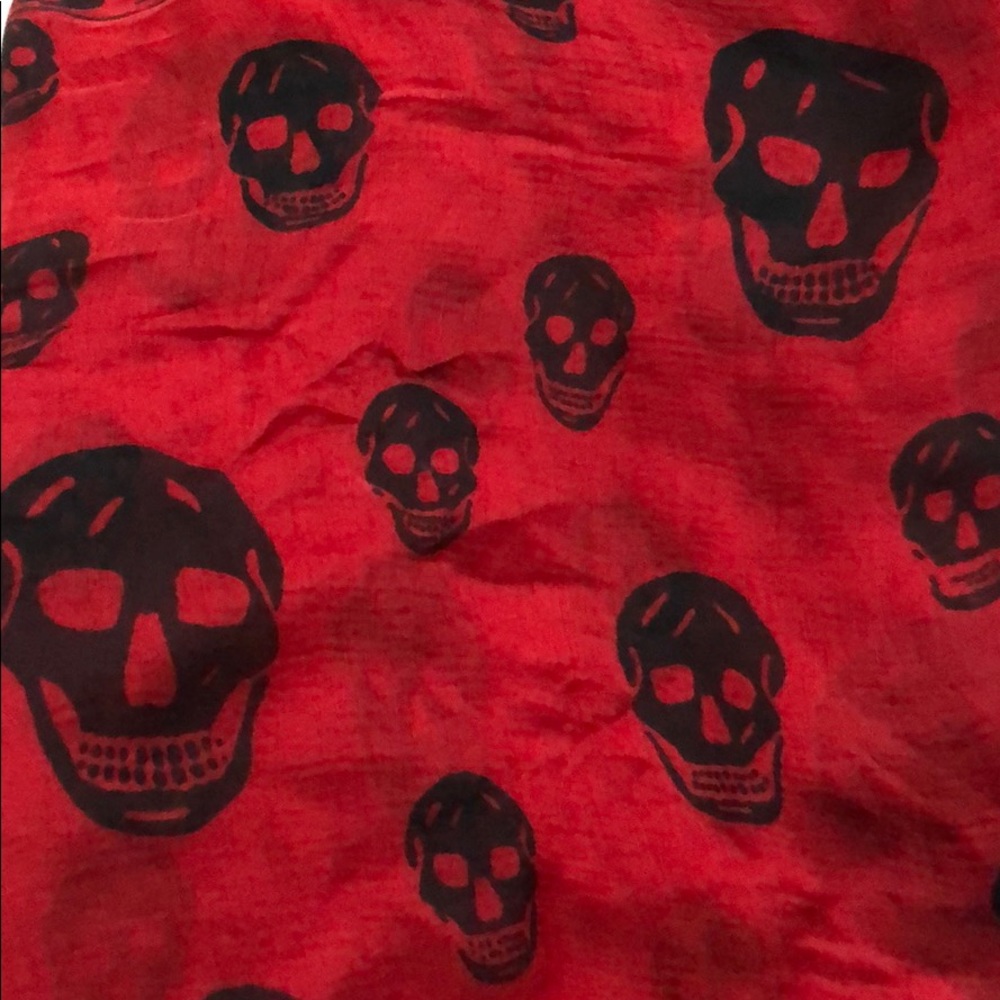 Alexander McQueen Classic Silk Scarf
